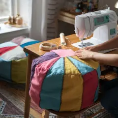 Uszyj pokrowiec na siedzisko krzesła krok po kroku - łatwy poradnik DIY