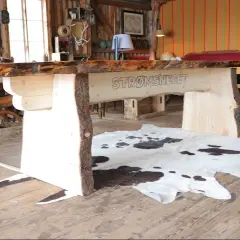 Stół z bali: Przewodnik DIY Jak zrobić krok po kroku?