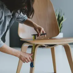 Jak podwyższyć krzesło? Proste sposoby na komfort i ergonomię