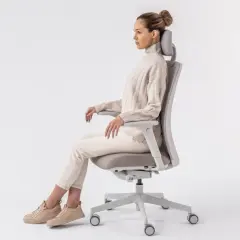 Jak wybrać krzesło biurowe? Poradnik po ergonomii i komforcie