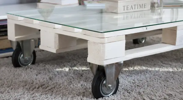 Stół z palet DIY: Praktyczny przewodnik krok po kroku