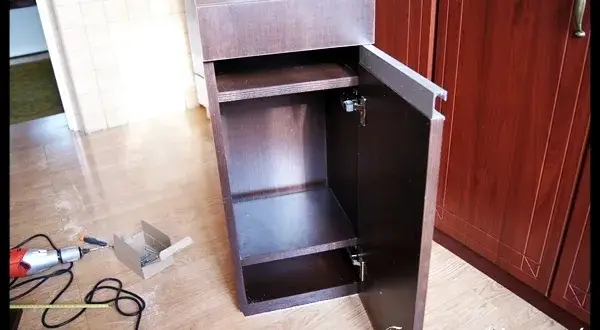 Solidna szafka pod akwarium DIY: Budowa krok po kroku